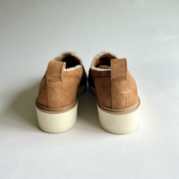 UGG Penny Tan Suede Sheepskin Leather Fur Trim Rubber Outsole Loafers size 8 - Picture 8 of 16